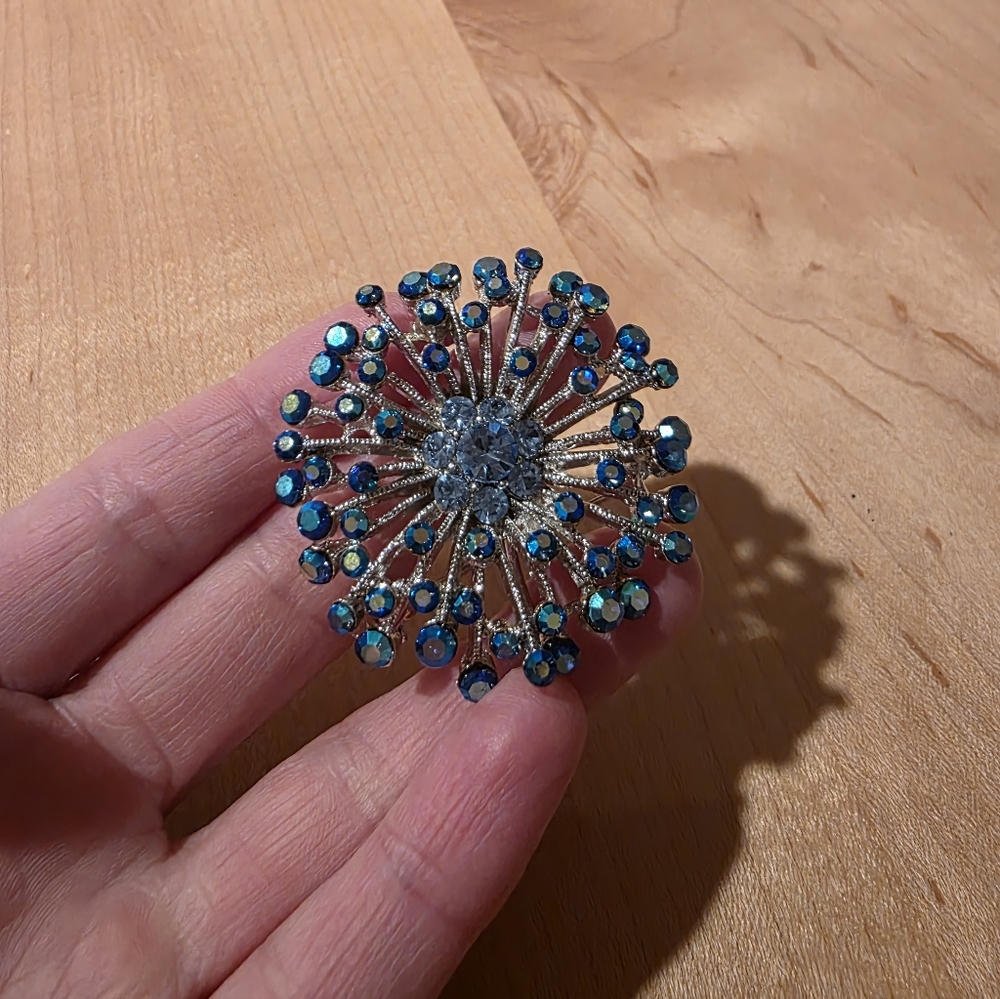 Brooche Pin